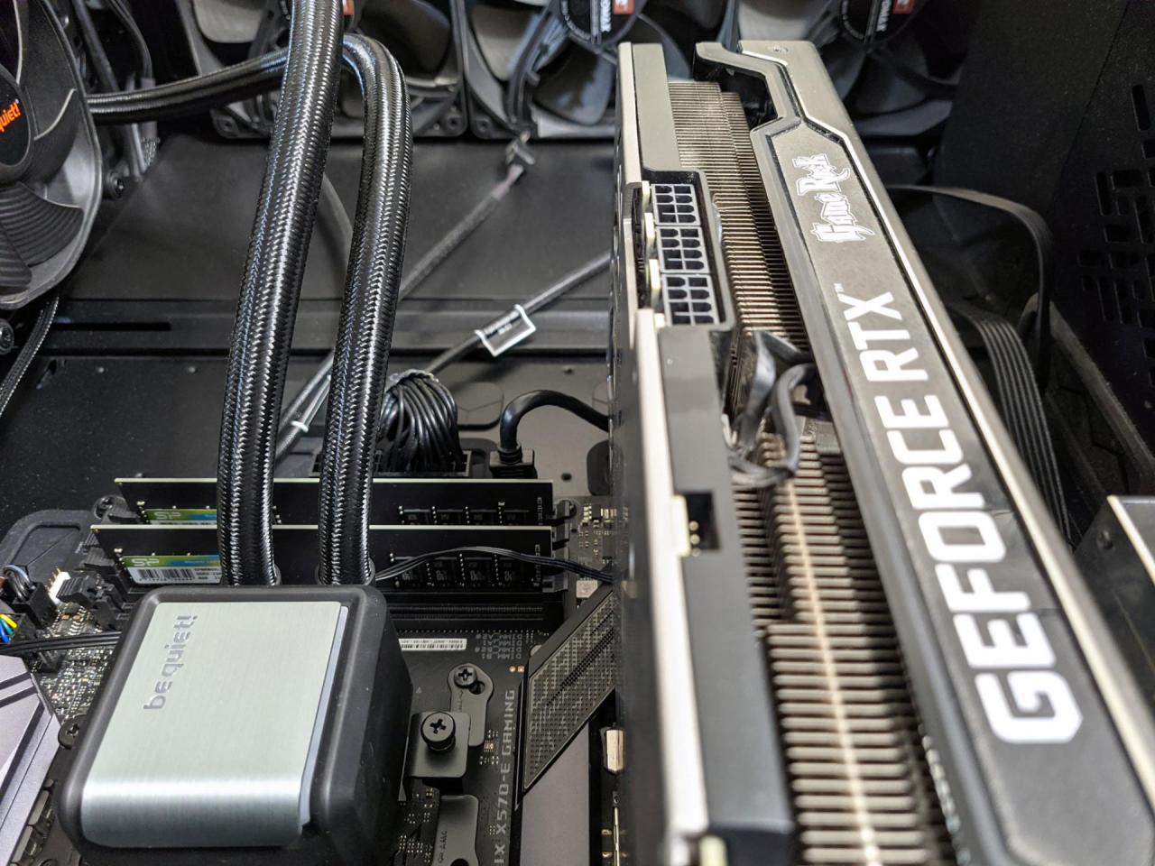 Что смогут дорогая видеокарта и дешёвый процессор: Palit GeForce RTX 3090 и AMD Ryzen 3 3100?