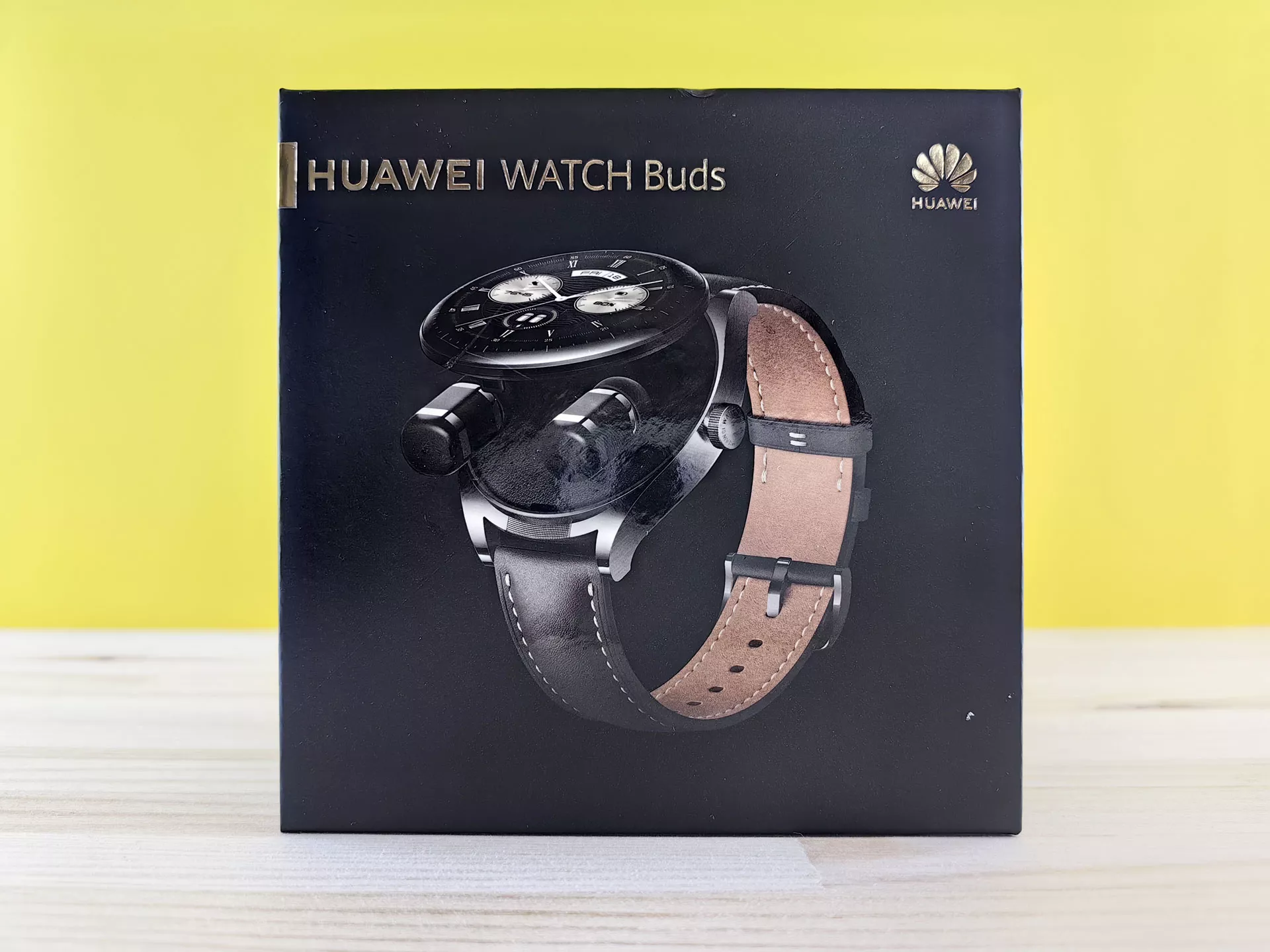 Обзор HUAWEI Watch Buds: смарт-часы, ставшие кейсом для беспроводных наушников