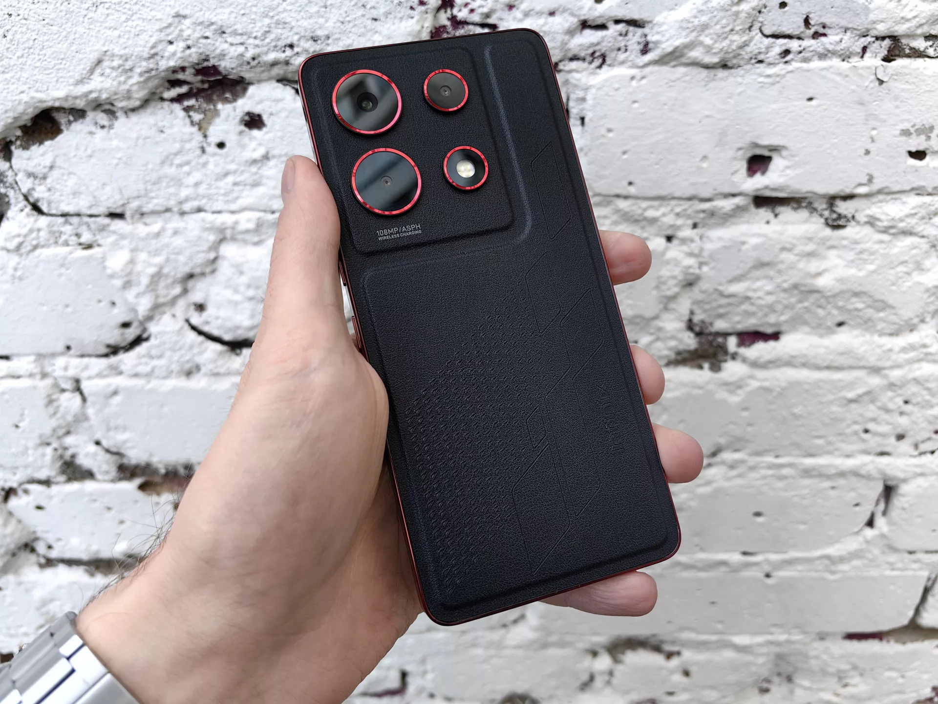Обзор смартфона Infinix Note 30 VIP Racing Edition