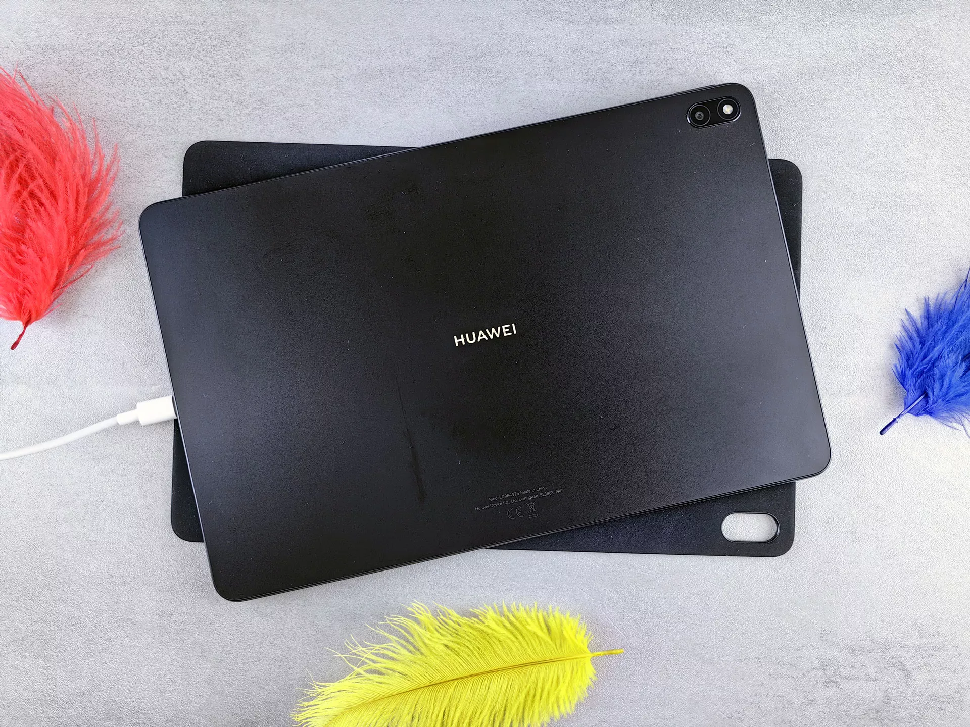 Обзор ноутбука-трансформера HUAWEI MateBook E (DRR-W76)