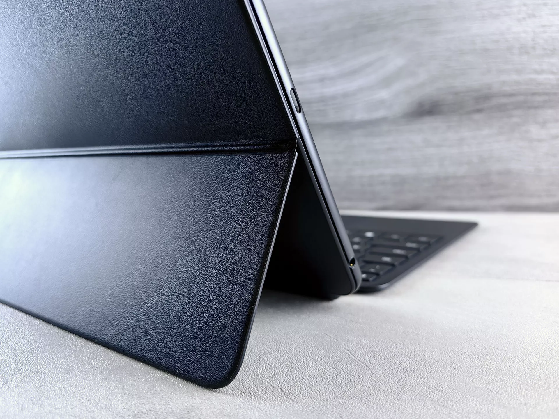 Обзор ноутбука-трансформера HUAWEI MateBook E (DRR-W76)